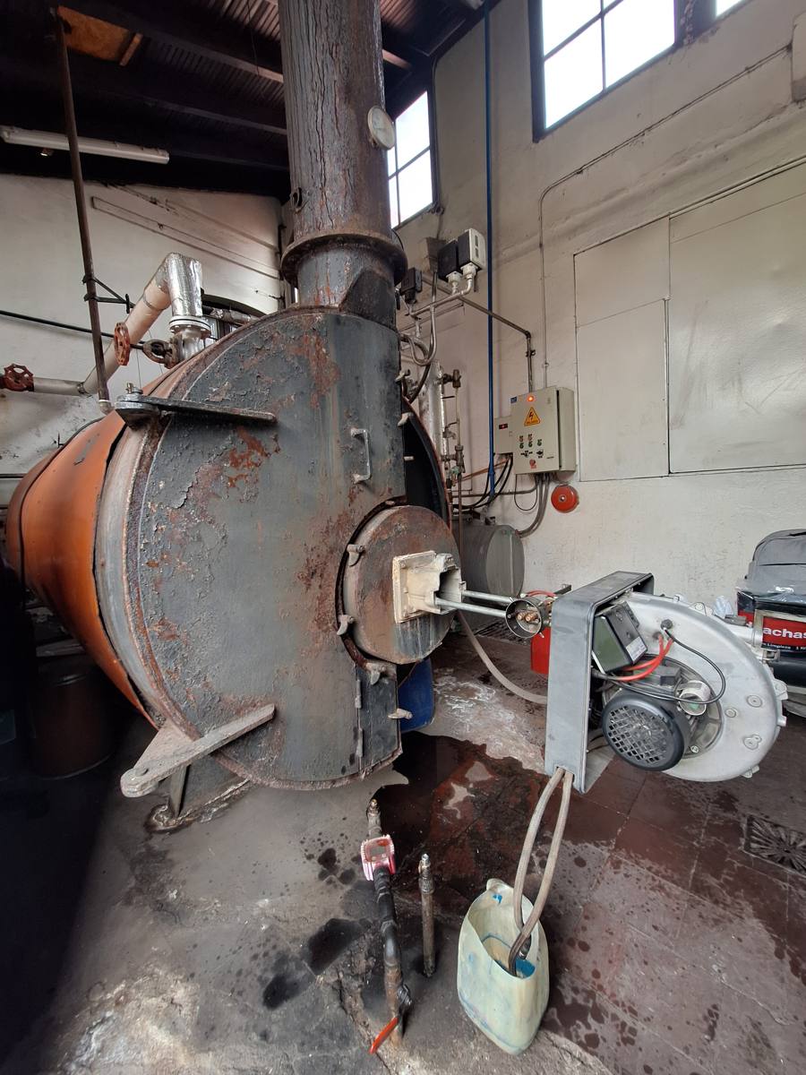 Caldera generadora de vapor industrial